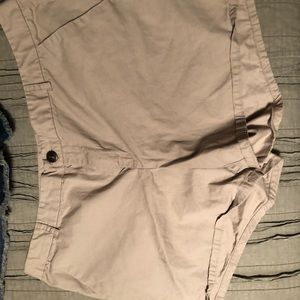 Gap khaki shorts